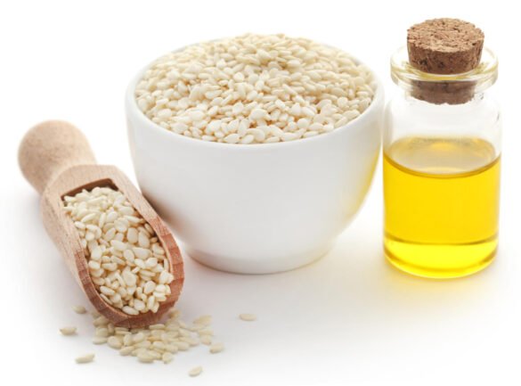 sesame seeds benefits India, til ke beej ke fayde, sesame seeds for hair growth, how to eat til seeds in Hindi, sesame seeds uses in Ayurveda, black sesame benefits, white sesame vs black sesame, til seeds for skin glow